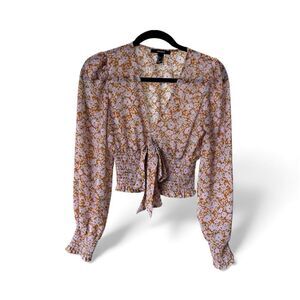 Forever 21 Floral Print Top Long Sleeved Crop Top V-Neck  Runched Size Small